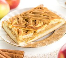 Пирог с яблоками
