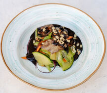 Теплый салат с куриной печенью