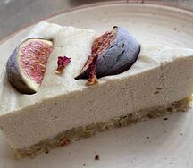 Торт-суфле с инжиром