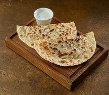 Кутабы с сыром и зеленью