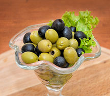 Маслины, оливки