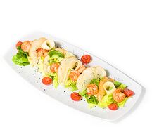 Салат Цезарь с креветками