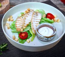 Цезарь с куриной грудкой