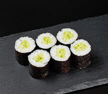 Хосомаки с огурцом