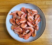 Креветки отварные к пиву