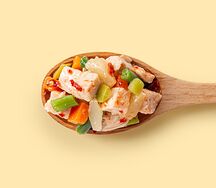Цыпленок с овощами в сладком чили