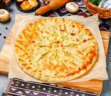 Осетинский пирог с цыпленком и грибами