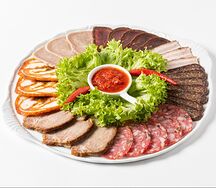 Мясная нарезка домашняя с бастурмой