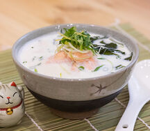 Сливочный суп с лососем