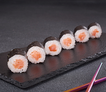 Мини-ролл с лососем
