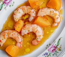 Аргентинские креветки с хурмой