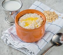 Каша овсяная на молоке