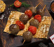 Мини-люля из говядины с томатами