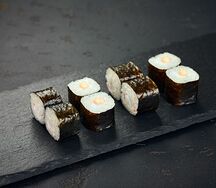 Ролл с креветками