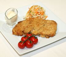 Cвинoй шницель