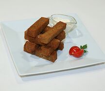 Гренки с чесночным соусом