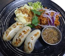 Колбаски Мюнхенские с гарниром