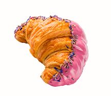 Лавандовый круассан с черникой