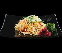 Лапша яичная с овощами