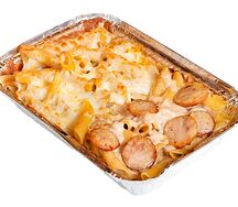 Пенне со сливочно-грибным соусом и домашними колбасками