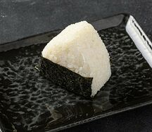 Онигири Стружка тунца