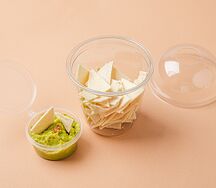 Начос с гуакамоле