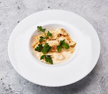 Пельмени на мацони