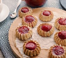 Перепечки с клубникой