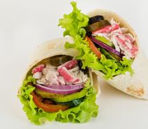Ролл с морепродуктами