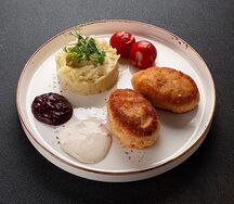 Котлеты из индейки с картофельным пюре
