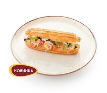 Эклер с камчатским крабом и креветкой