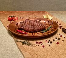 Premium стейк из мраморной говядины Стриплойн
