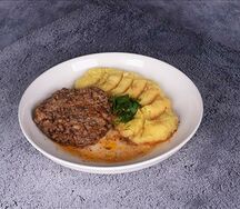Говяжьи котлеты с гарниром