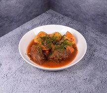 Жаркое из говядины с овощами