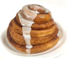 Булочка с корицей