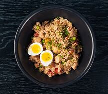 Жаренный рис с курицей
