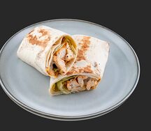 Медово-горчичный ролл с курицей