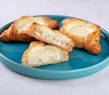 Слойка с творогом