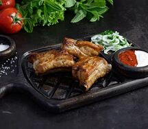 Шашлык из свиных ребер