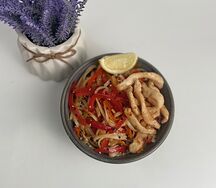 Вок с курицей