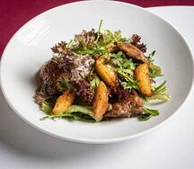 Салат с куриной печенью