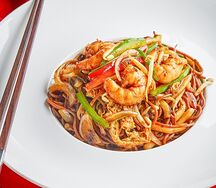 Гречневая лапша с морепродуктами