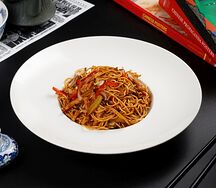 Яичная лапша с курицей