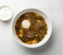 Зеленые щи с щавелем