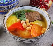 Шурпа с нутом