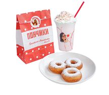 Пончики и клубничный молочный коктейль