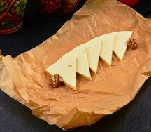 Сулугуни нарезка