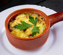 Жюльен с курицей и грибами