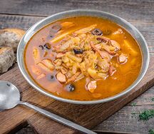 Солянка мясная сборная