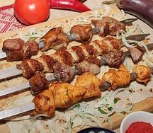 Мясное ассорти на мангале